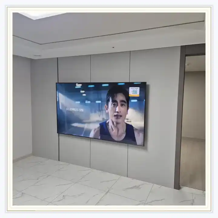 벽걸이TV 거치대 참고 사진 · LUMINO816 설치 조건