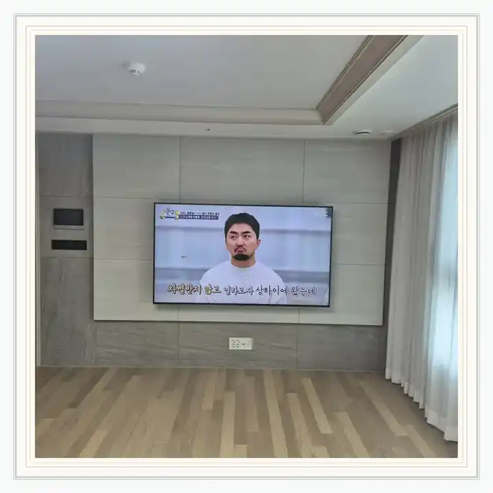 벽걸이TV 거치대 참고 사진 · 힐스테이트클래시안 설치 조건